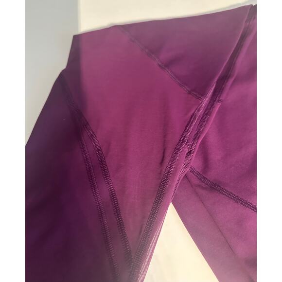 Victoria Secret Sport Knockout Tight - L - Picture 9 of 9